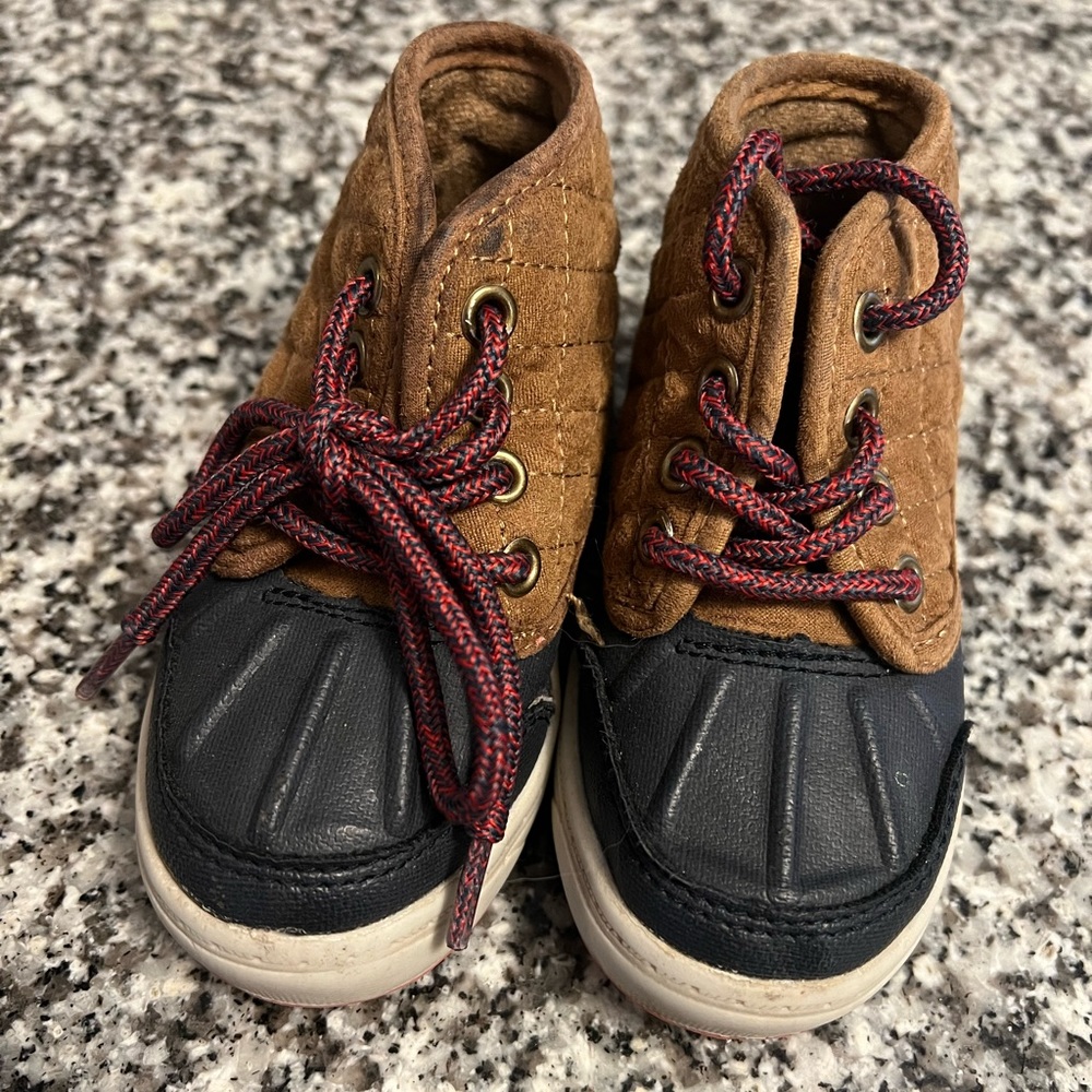 Toddler duck boots